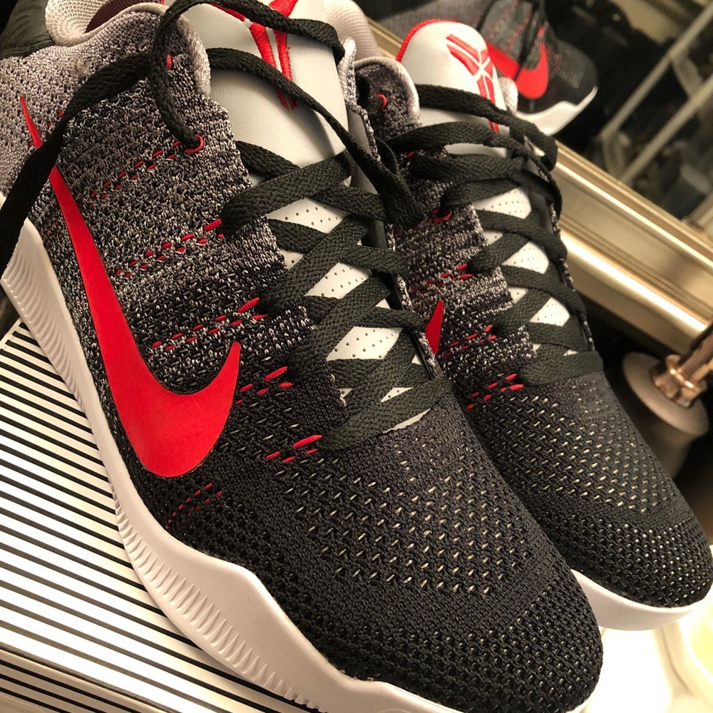Nike Kobe XI Elite Low